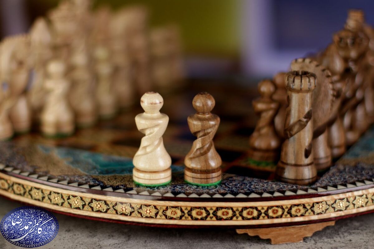 مهره شطرنج چوبی
