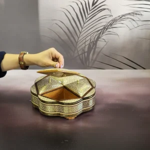 شکلات خوری 4 درب خورشیدی کاظمی
